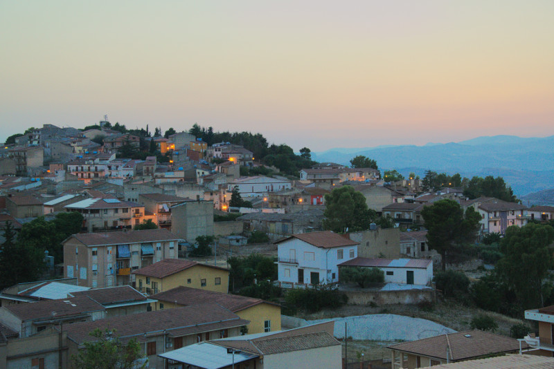 Vue du village de Montedoro